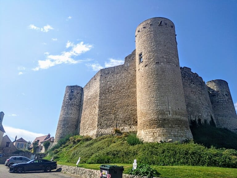 Château de Billy: A Medieval Fortress in Billy, France