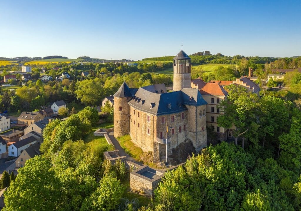 Schloss Voigtsberg: A Medieval Castle and Administrative Palace in Saxony 1 Schloss Voigtsberg