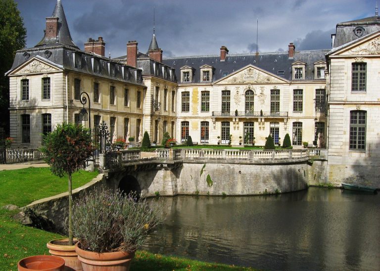 Castle of Ermenonville: An Eighteenth-Century Estate in France