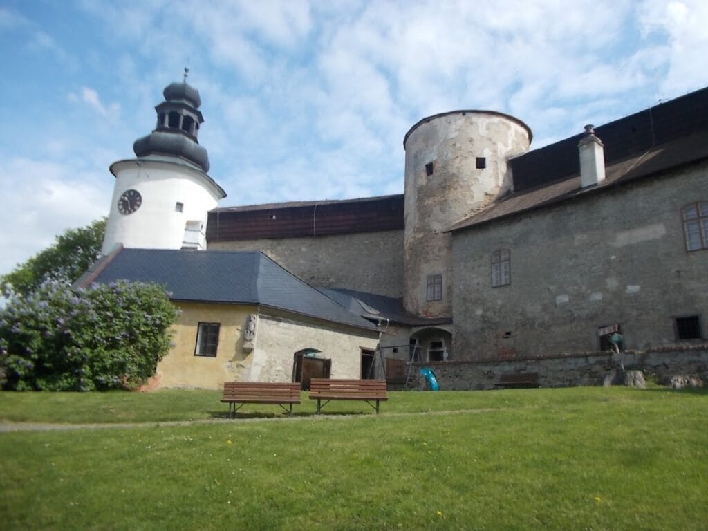 Úsov Castle: A Historic Medieval Fortress in the Czech Republic 7 Úsov Castle