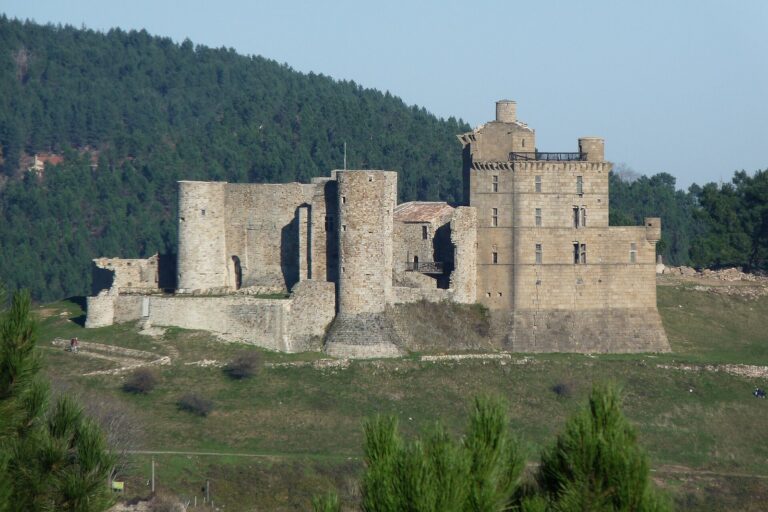 Château de Portes: A Fortified Castle Overlooking the Regordane Route