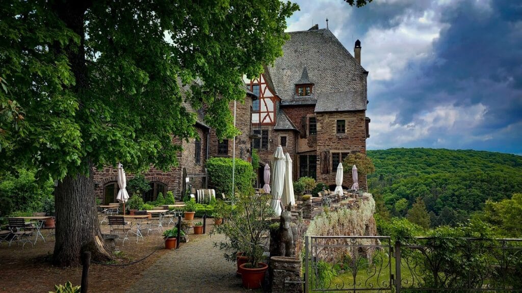 Burg Arras: A Hilltop Castle on the Moselle in Germany 1 Burg Arras