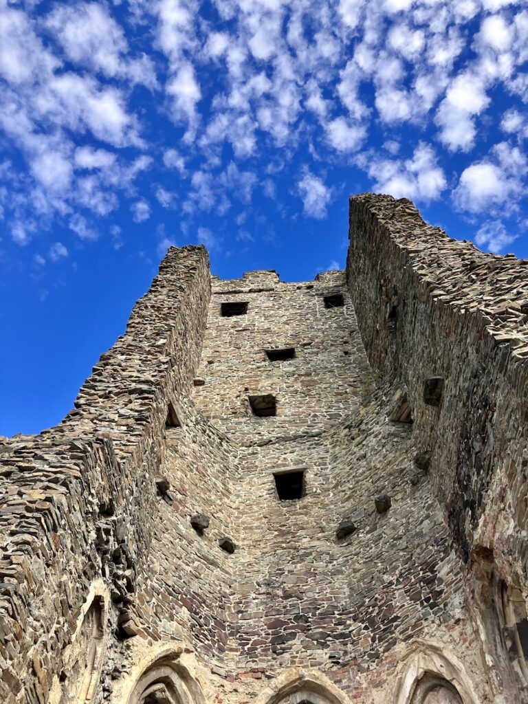 Okoř Castle: A Historic Medieval Fortress in the Czech Republic 8 Okoř Castle