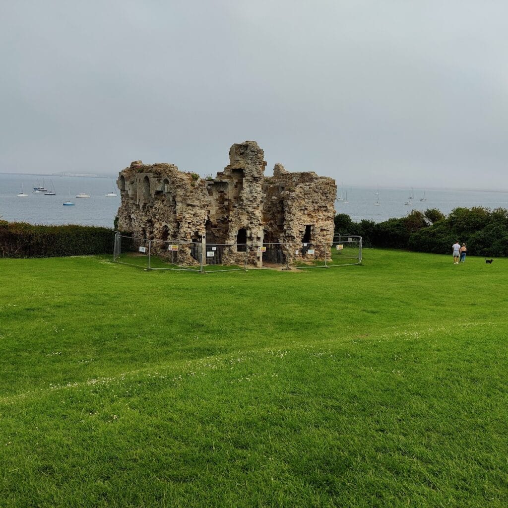 Sandsfoot Castle: A Tudor Artillery Fort at Weymouth 1 Sandsfoot Castle