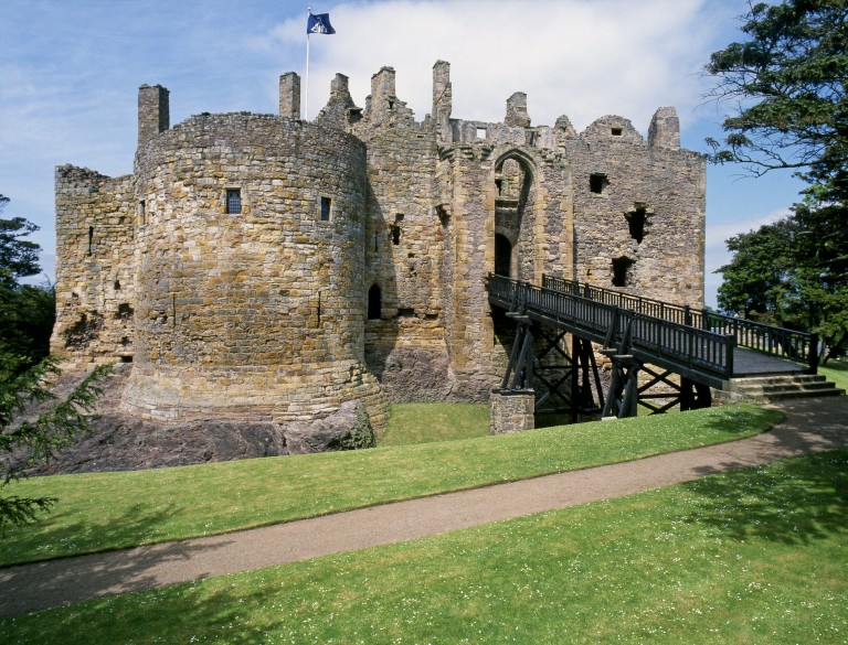 Dirleton Castle: A Medieval Scottish Fortress in East Lothian