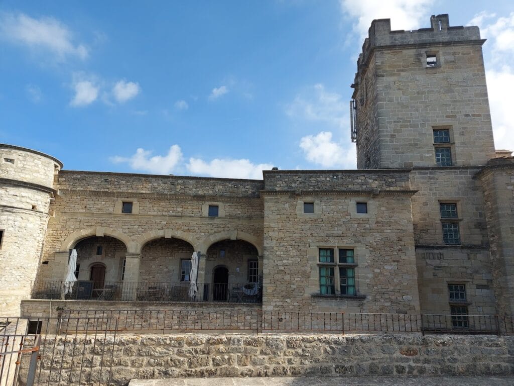 Barroux Castle: A Medieval Fortress and Renaissance Residence in France 4 Barroux Castle