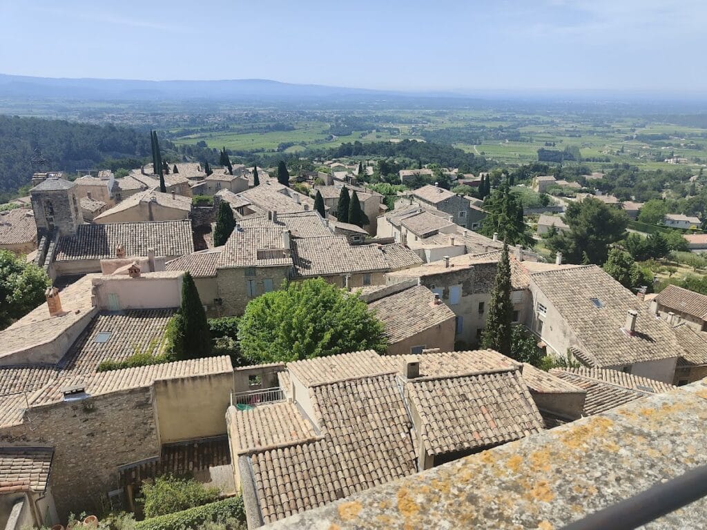 Barroux Castle: A Medieval Fortress and Renaissance Residence in France 5 Barroux Castle