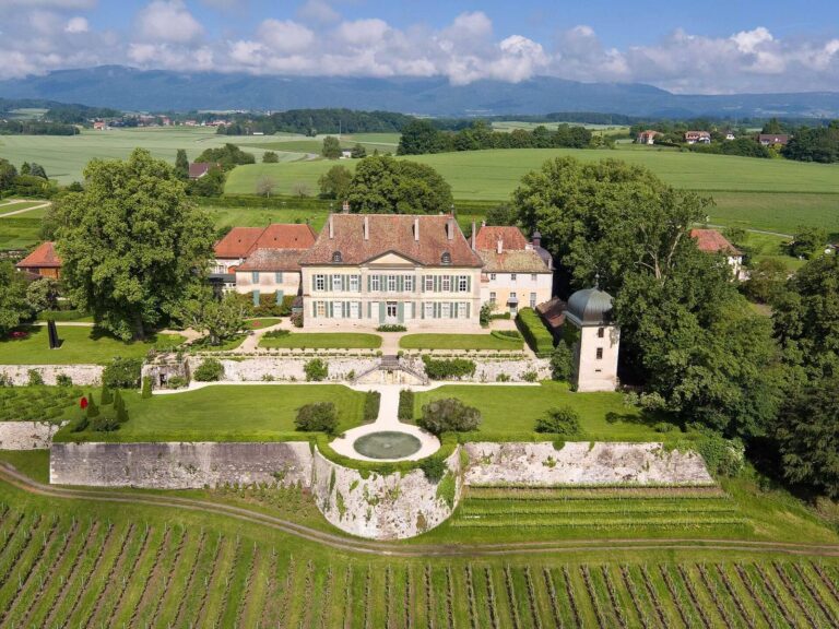 Vullierens Castle: A French Classical Country Estate in Switzerland