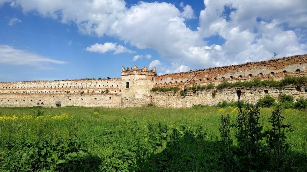 Stare Selo Castle: A Renaissance Fortress in Ukraine 2 Stare Selo Castle