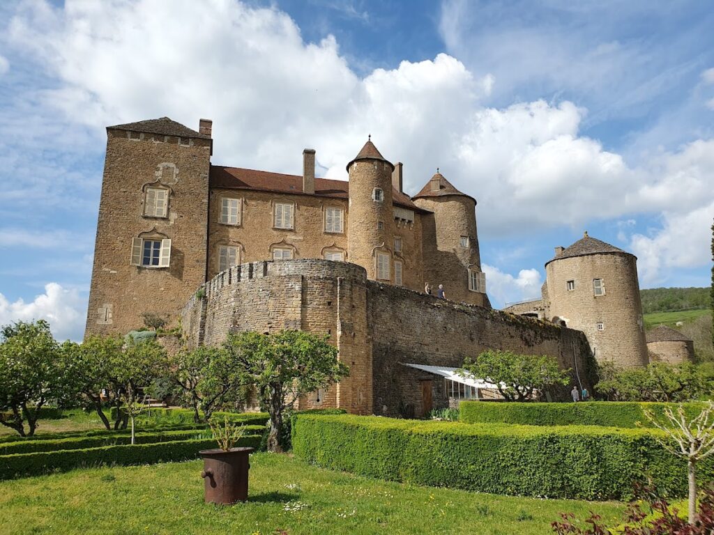 Château de Berzé-le-Châtel