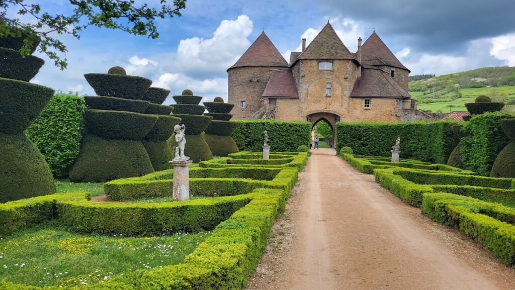 Château de Berzé-le-Châtel