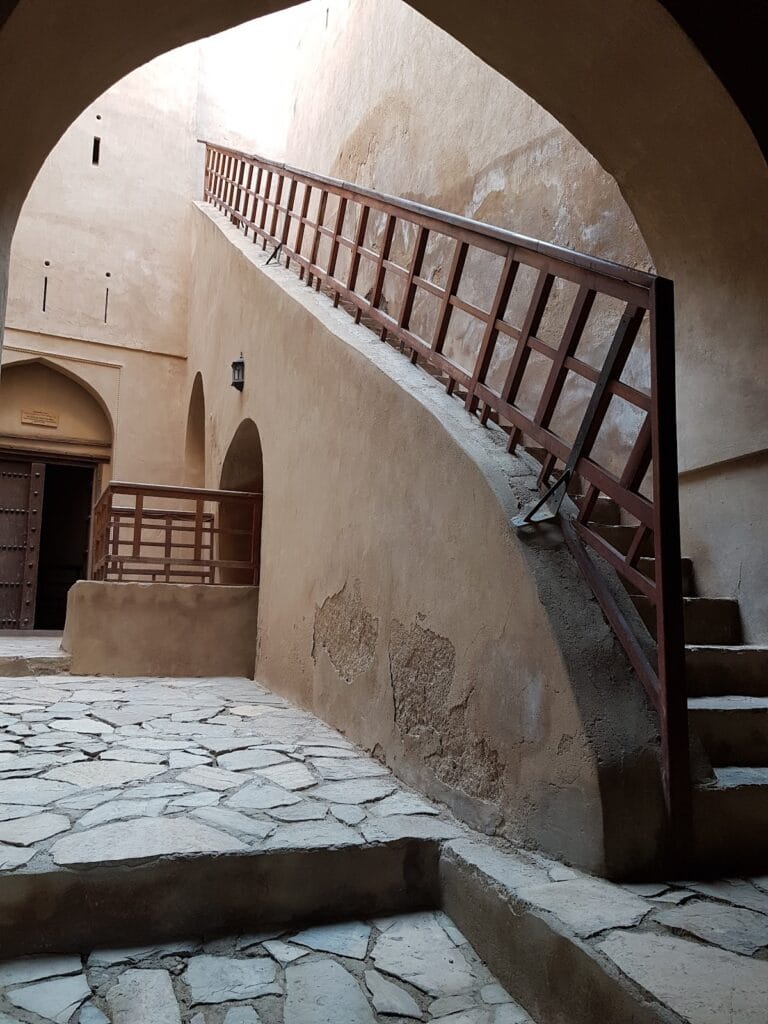 Rustaq Fort: A Ya'ruba Stronghold in Oman 5 Rustaq Fort