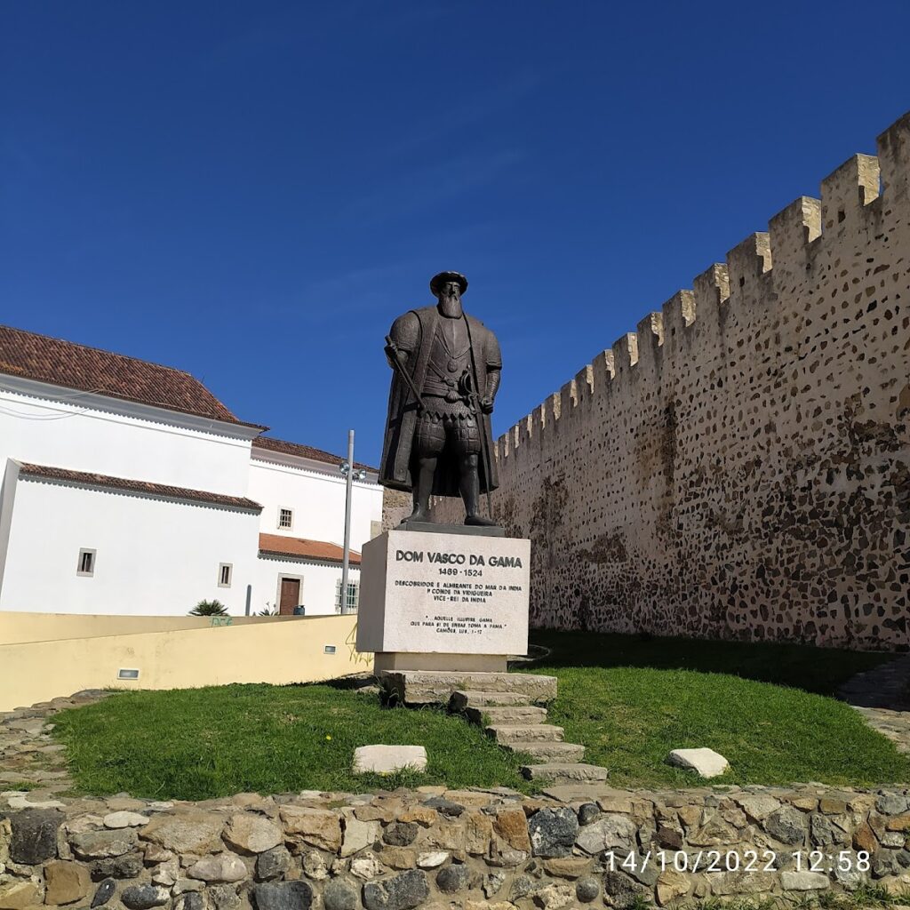 Castelo de Sines: A Historic Portuguese Coastal Fortress 7 Castelo de Sines