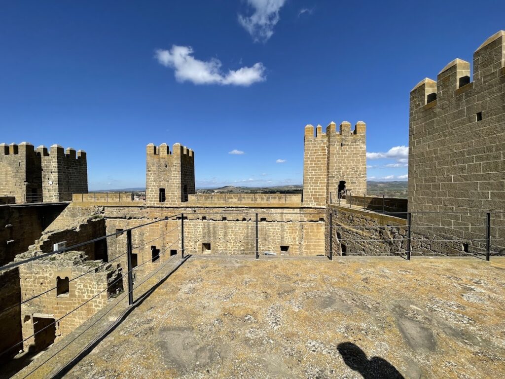 Sádaba Castle: A Historic Fortress in Spain 8 Sádaba Castle
