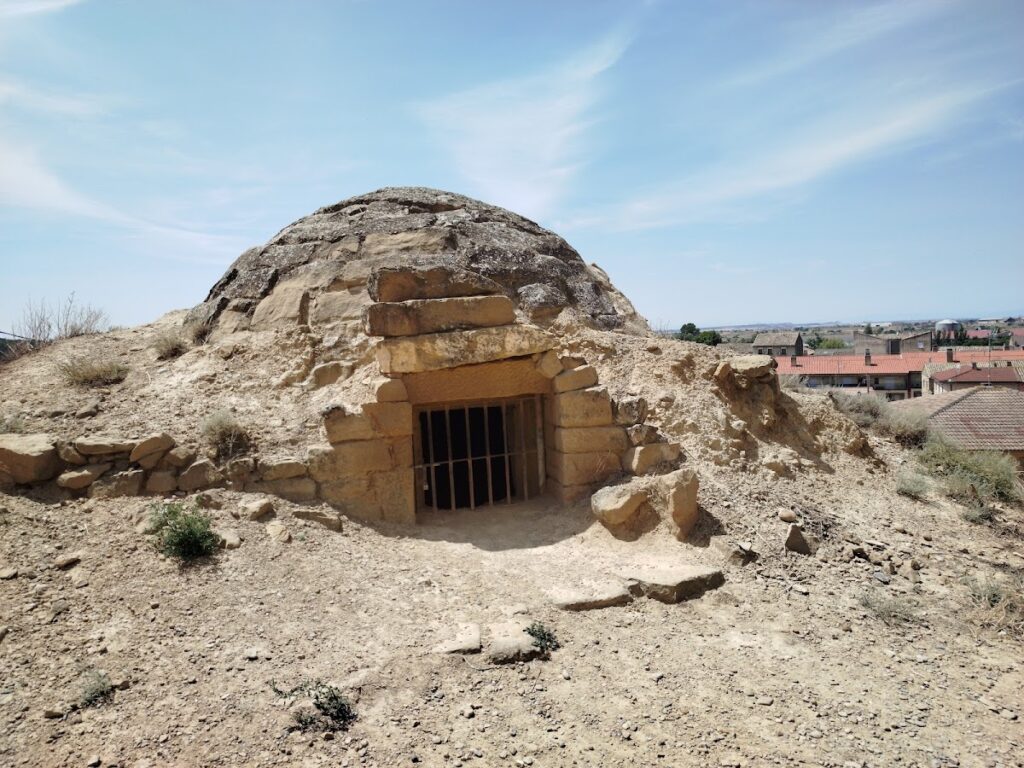 Sádaba Castle: A Historic Fortress in Spain 10 Sádaba Castle