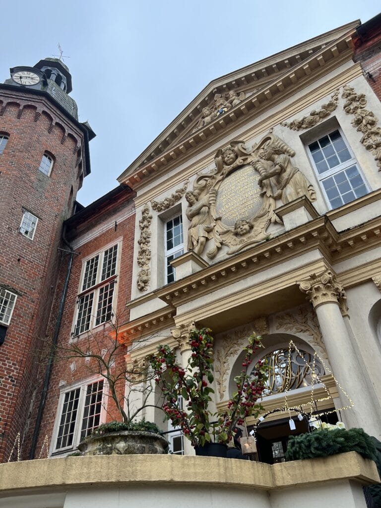 Schloß Gödens: A Water Castle and Ancestral Seat in Germany 5 Schloß Gödens