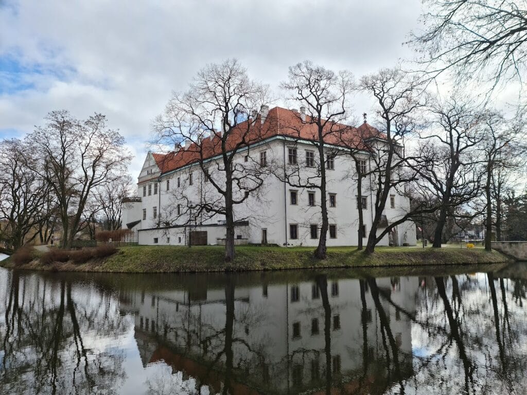 Szydłowiec Castle: A Renaissance Residence and Cultural Heritage Site in Poland 1 Szydłowiec Castle