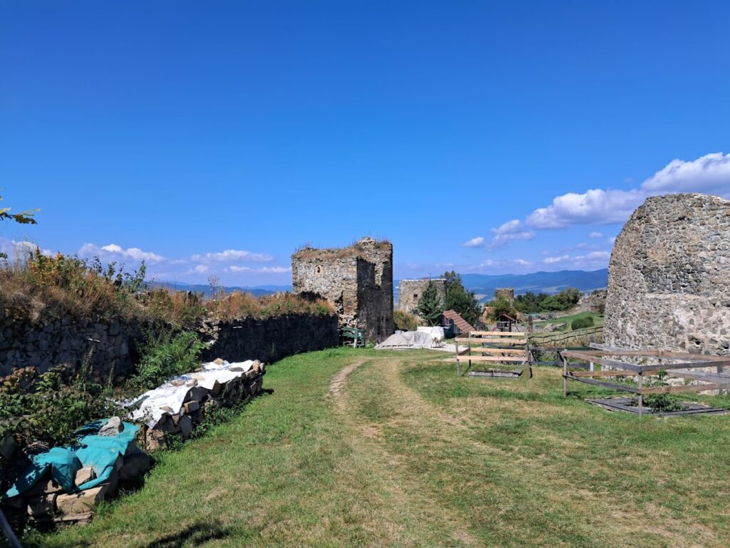 Šariš Castle: A Medieval Fortress in Slovakia 8 Šariš Castle