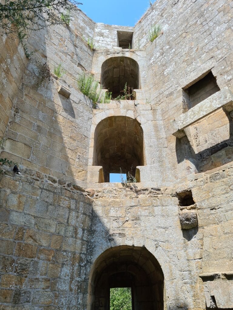 Château de la Hunaudaye: A Medieval Fortress in Brittany 4 Chateau de la Hunaudaye