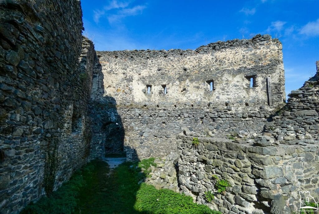 Castle of Somló: A Medieval Fortress in Hungary 5 Castle of Somló