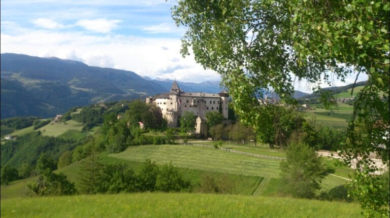 Prösels Castle: A Medieval and Gothic Fortress in Italy
