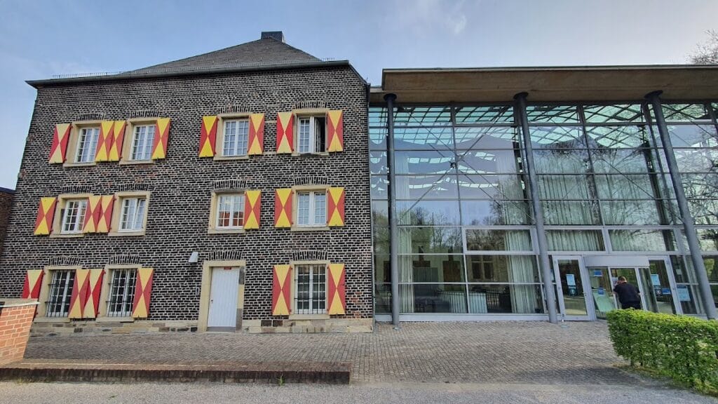 Horst Palace: A Renaissance Castle in Gelsenkirchen, Germany 10 Horst Palace