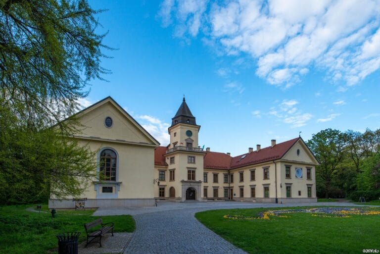 Dzików Castle: A Historic Noble Residence in Tarnobrzeg, Poland