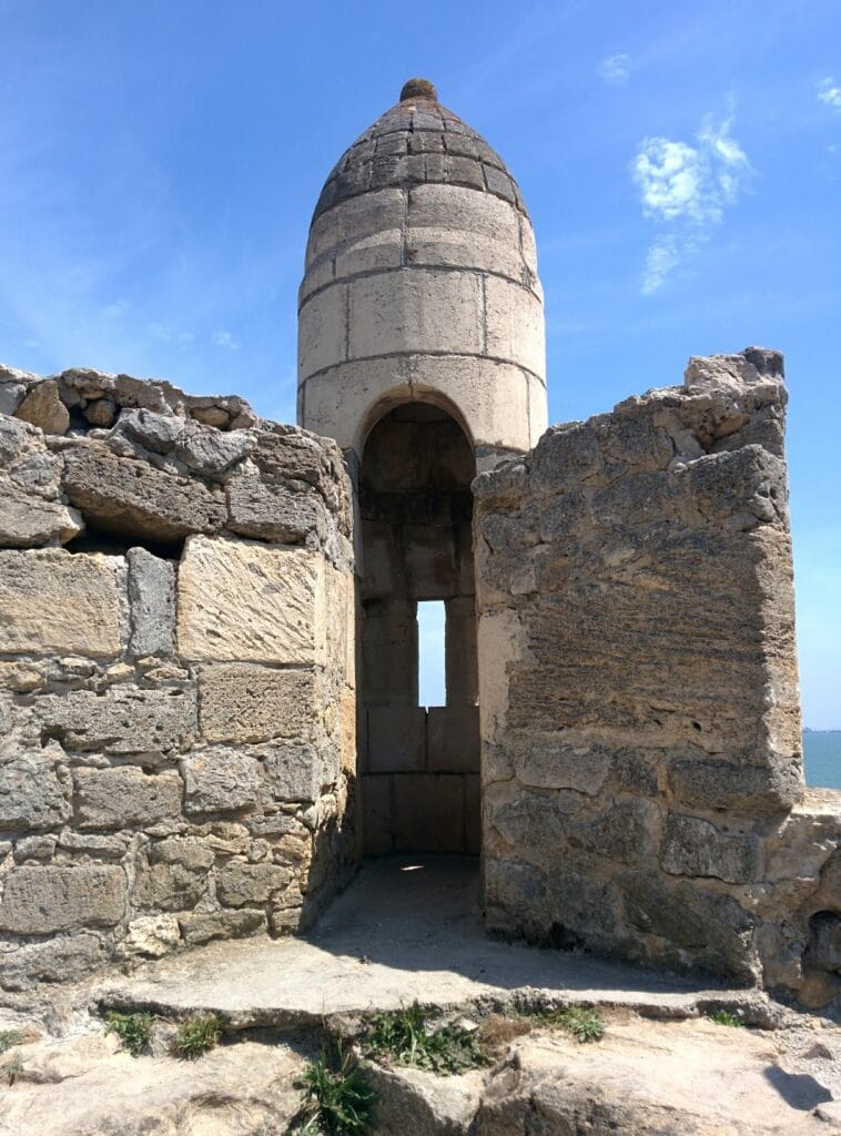 Yeni-Kale: An Ottoman Fortress at Kerch 2 Yeni-Kale