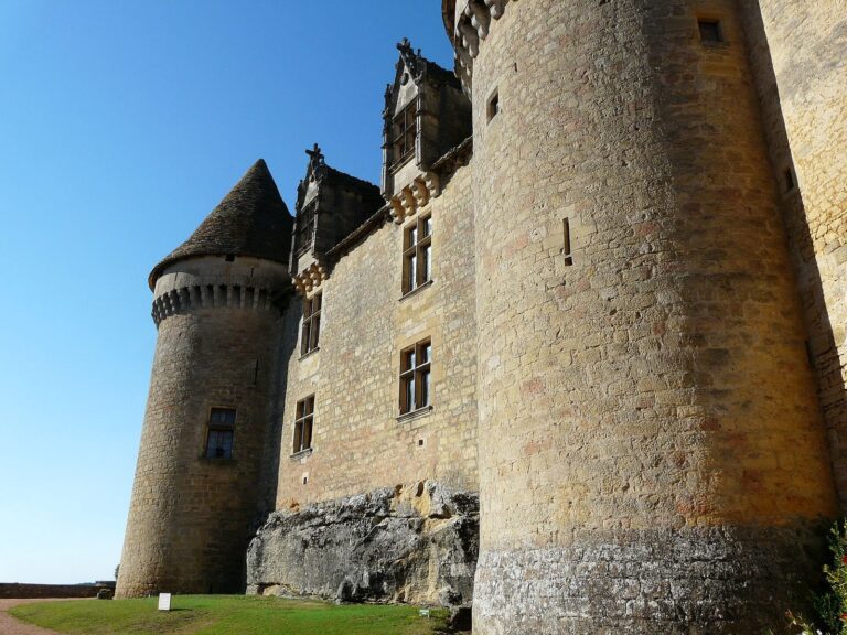 Château de Fénelon: A Medieval Fortified Château in France