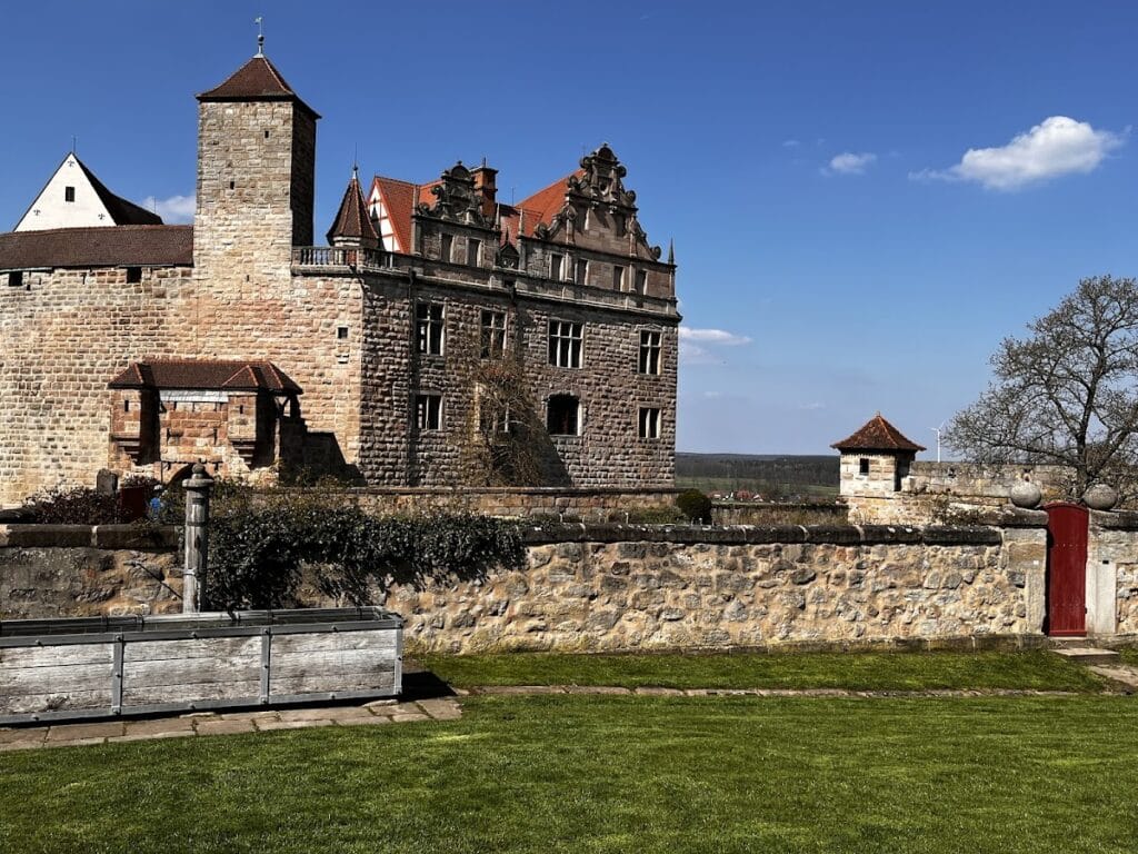 Burg Cadolzburg: A Hohenzollern Castle and Administrative Residence in Germany 2 Burg Cadolzburg