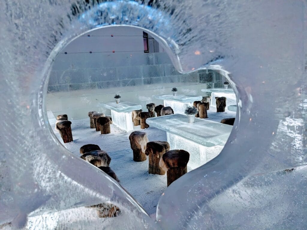SnowCastle of Kemi: An Annually Rebuilt Snow-and-Ice Structure in Finland 4 SnowCastle of Kemi