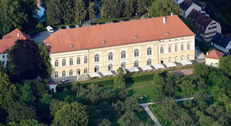 Dachau Palace: A Wittelsbach Renaissance and Baroque Residence in Germany