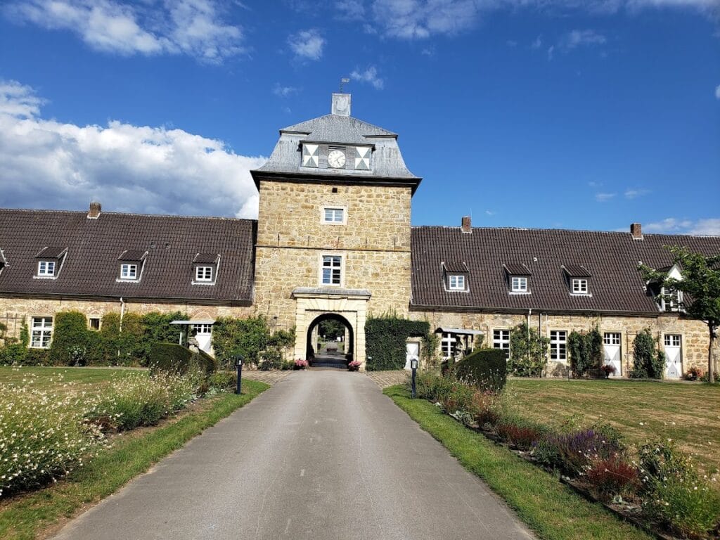 Schloss Lembeck: A Baroque Moated Castle in Germany 1 Schloss Lembeck