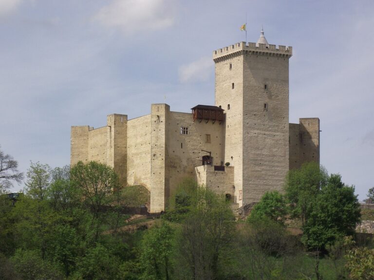 Château de Mauvezin: A Medieval Fortress in France