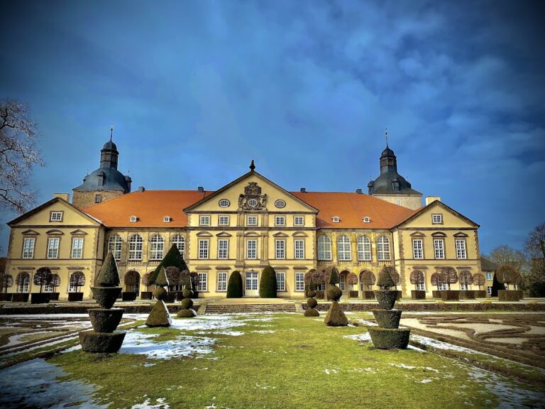 Schloss Hundisburg: A Historic Castle and Estate in Haldensleben, Germany