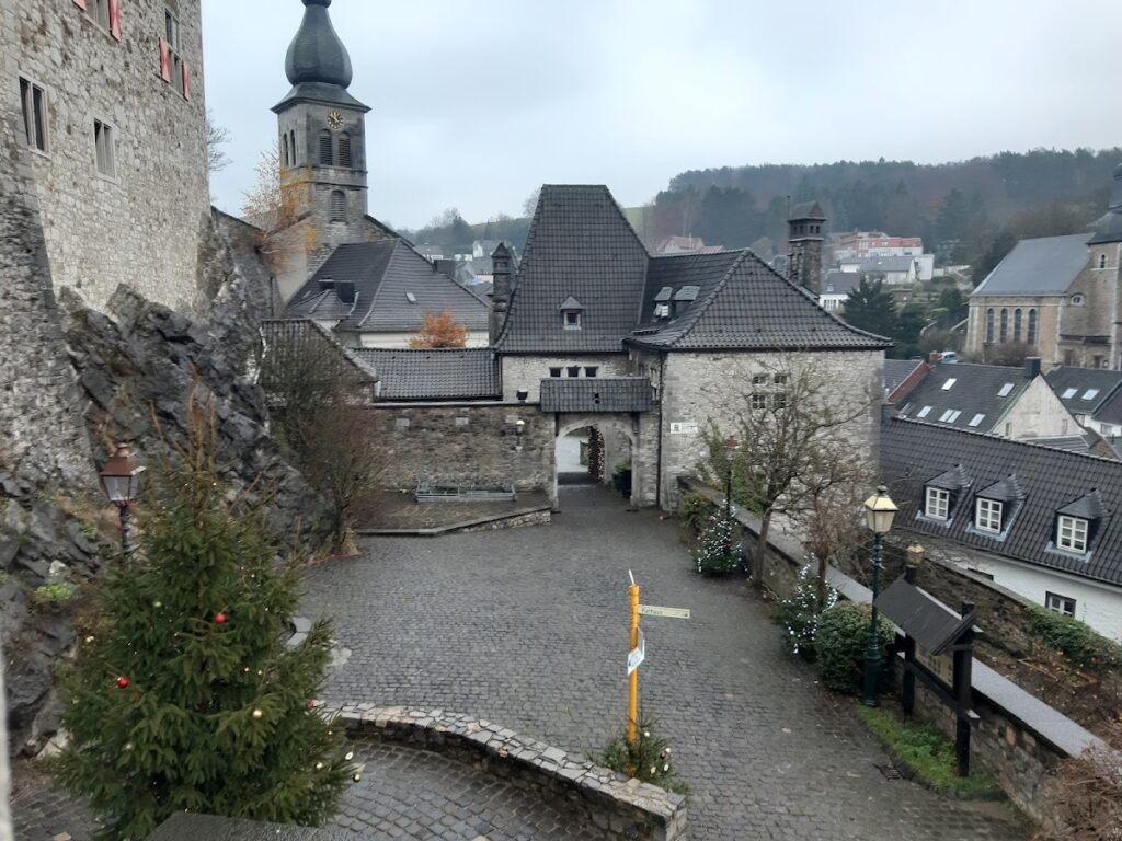 Burg Stolberg: A Historic Castle in Stolberg, Germany 8 Burg Stolberg