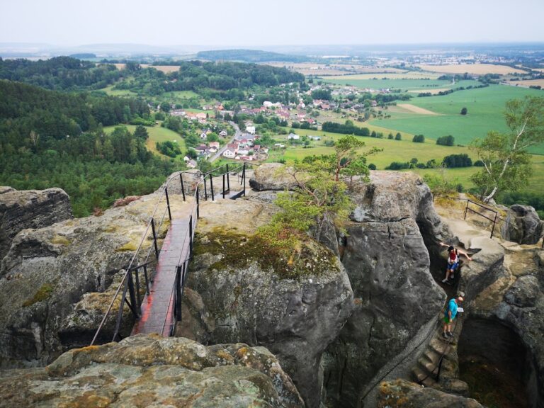 Drábské světničky: A Fortified Monastic Complex in the Czech Republic