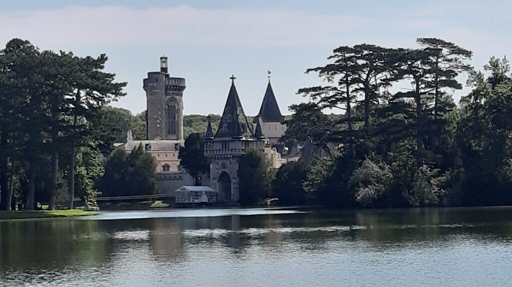 Franzensburg: A Historic Water Castle in Laxenburg, Austria 9 Franzensburg