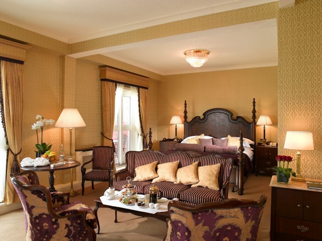 Killiney Castle: An Irish Estate Transformed into a Castellated Manor 5 Killiney Castle