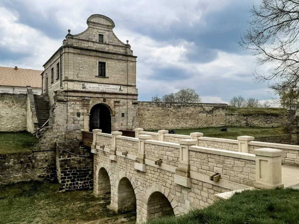 Zbarazh Castle: A Renaissance and Early Baroque Fortress in Ukraine 4 Zbarazh Castle