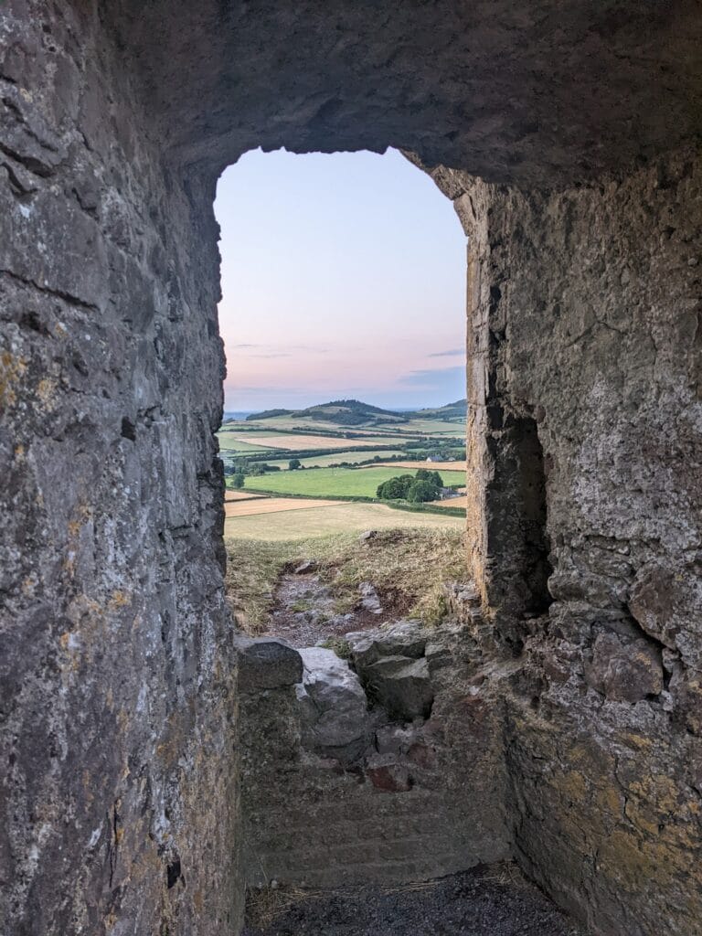 Rock of Dunamase: A Hiberno-Norman Castle in Ireland 3 Rock of Dunamase