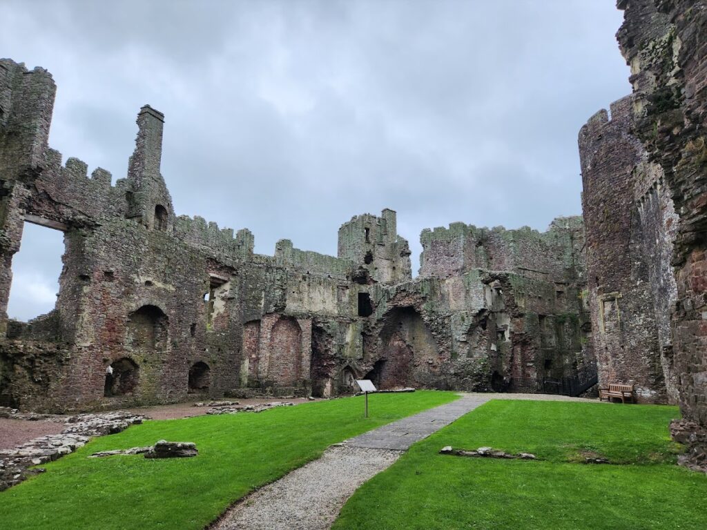 Laugharne Castle: A Historic Norman and Tudor Fortress in Wales 7 Laugharne Castle