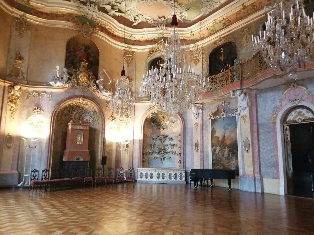 Heidecksburg: The Princely Residence of Schwarzburg-Rudolstadt 4 Heidecksburg
