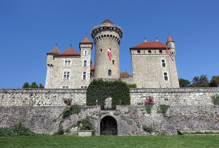 Château de Montrottier: A Medieval Fortified Residence in France