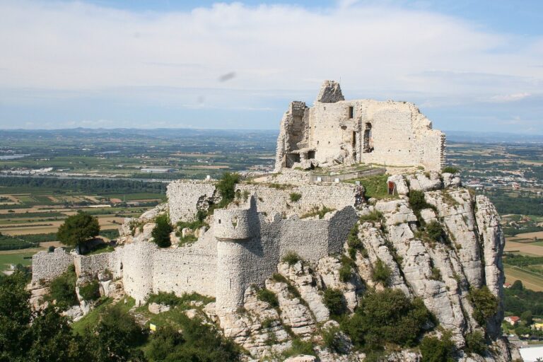 Château de Crussol: A Medieval Fortress above the Rhône Valley