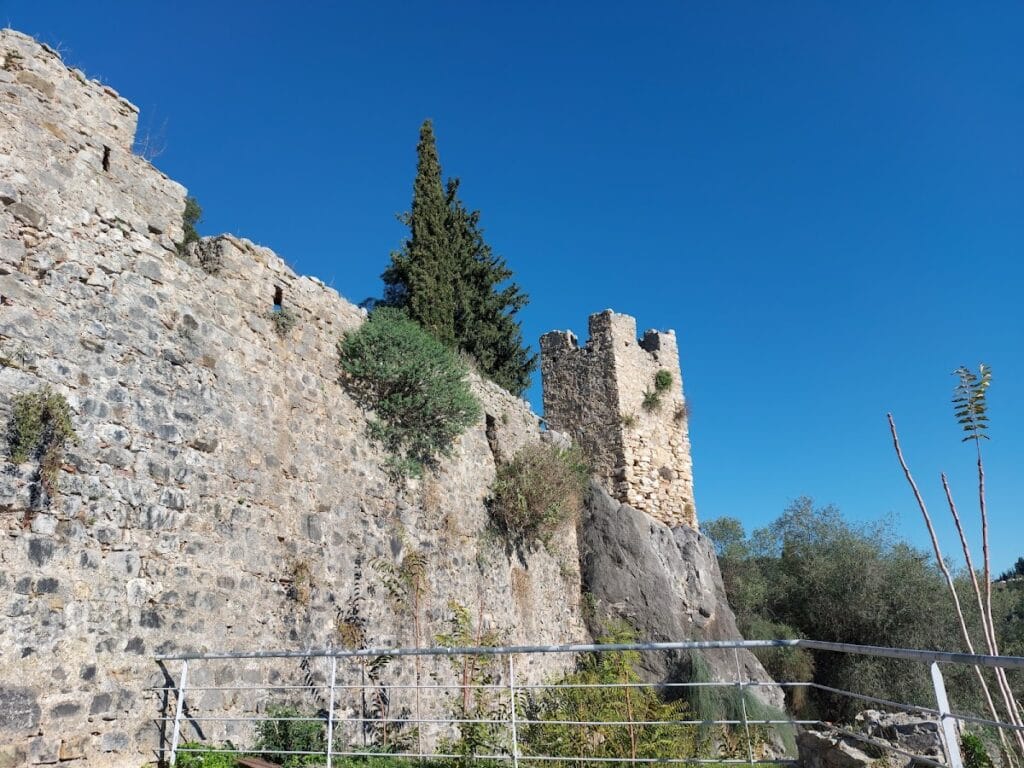 Nafpaktos Castle: A Byzantine, Venetian, and Ottoman Fortress in Greece 3 Nafpaktos Castle