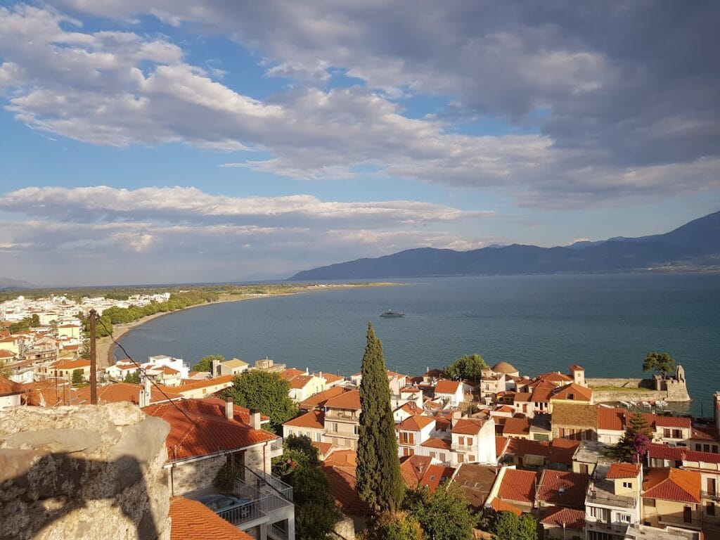 Nafpaktos Castle: A Byzantine, Venetian, and Ottoman Fortress in Greece 5 Nafpaktos Castle