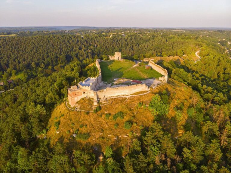 Kremenets Castle: A Medieval Border Stronghold in Ukraine