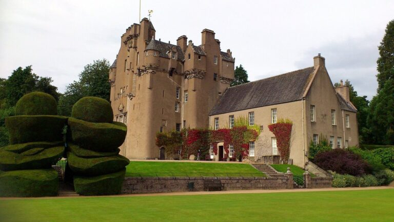 Crathes Castle: A Sixteenth-Century Tower House in Scotland