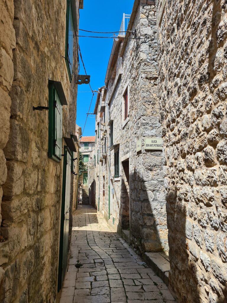 Tvrdalj Castle: A Historic Fortified Residence on Hvar Island, Croatia 10 Tvrdalj Castle